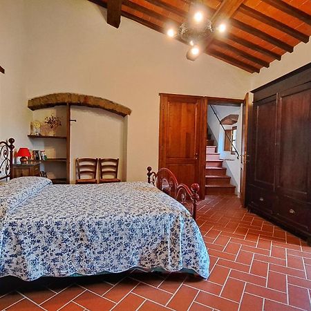Апартаменты Casa Selvolini - Volpaia Рада ин Шанти Экстерьер фото