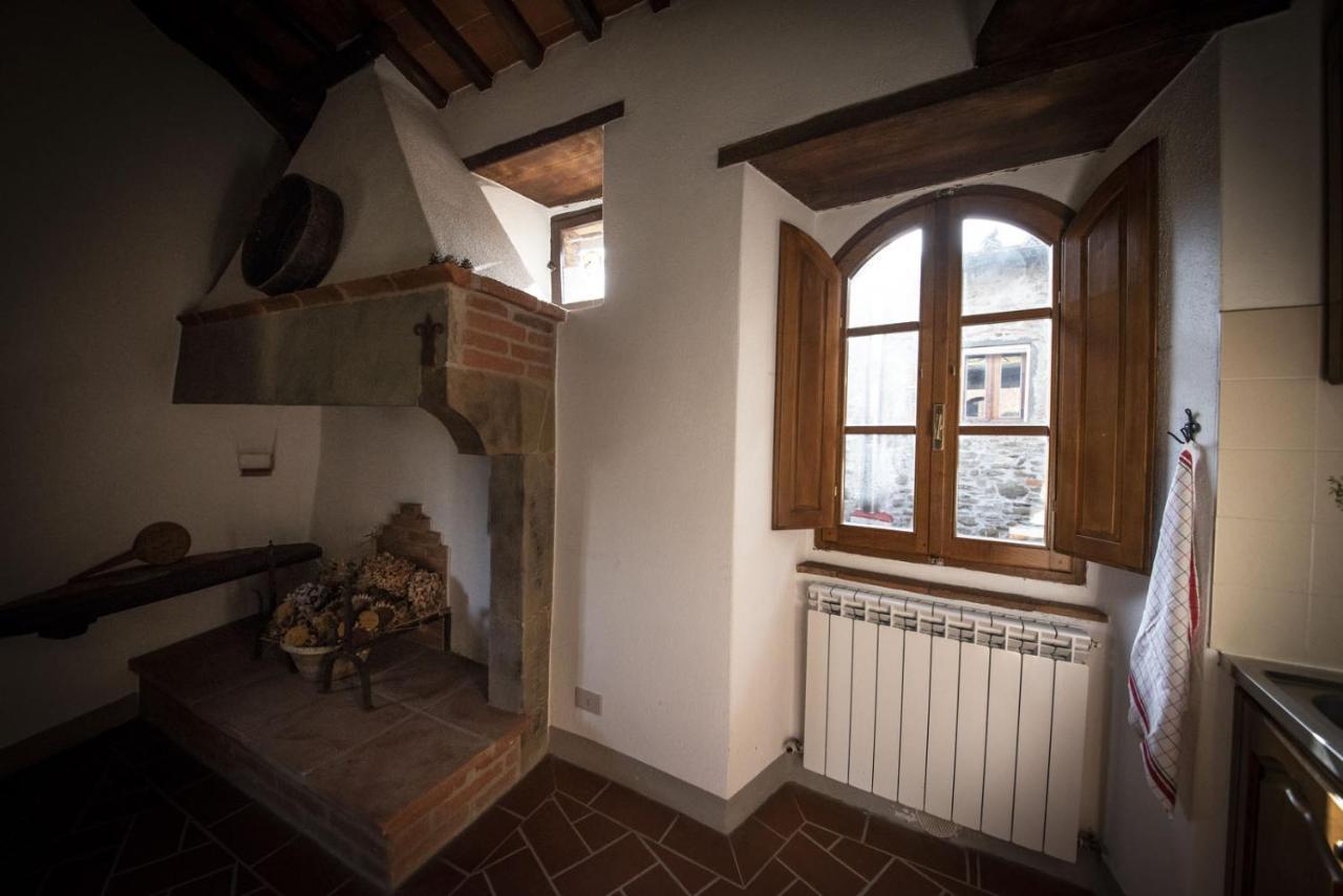 Апартаменты Casa Selvolini - Volpaia Рада ин Шанти Экстерьер фото